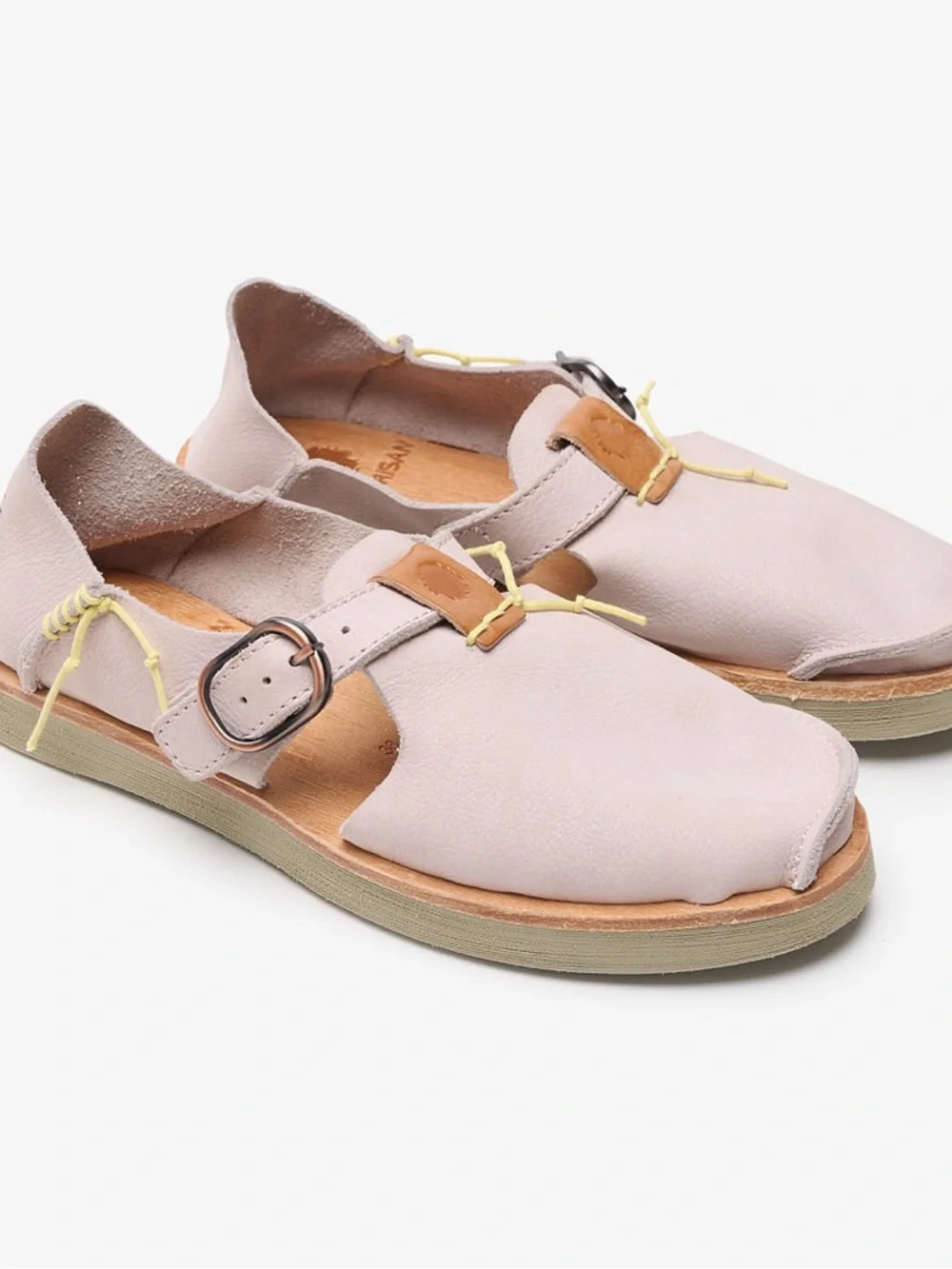 Satorisan Women’s Pink Leather Moccasin Sandals - Picture 2 of 11